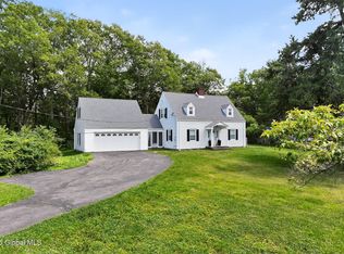 59 Highwoods Rd, Saugerties, NY 12477