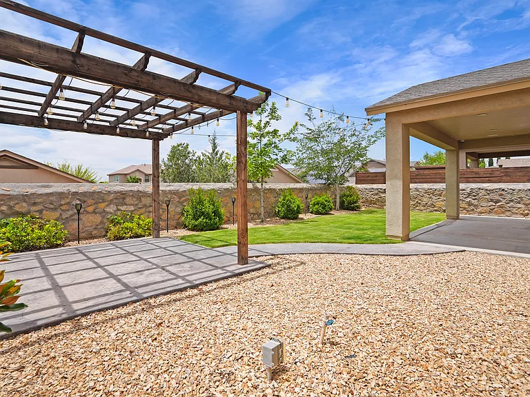 12540 Arrow Weed Dr — Photo 34