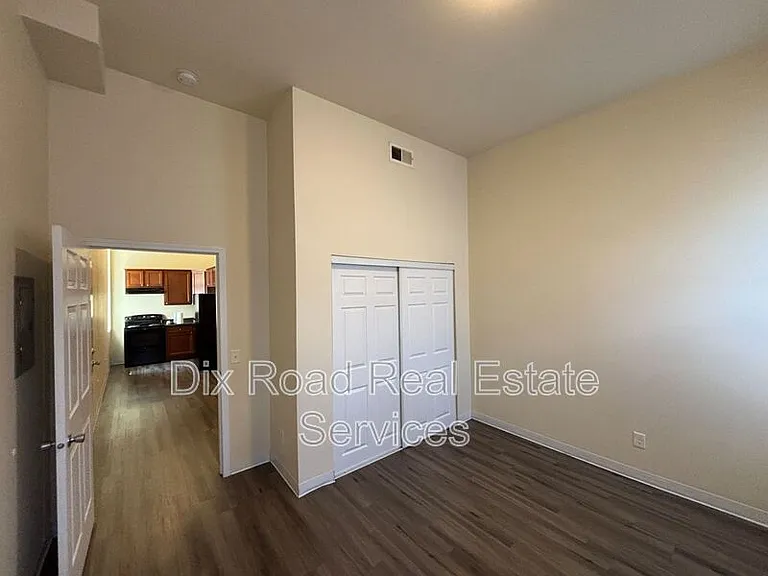 4200 Colerain Ave #103 — Photo 8