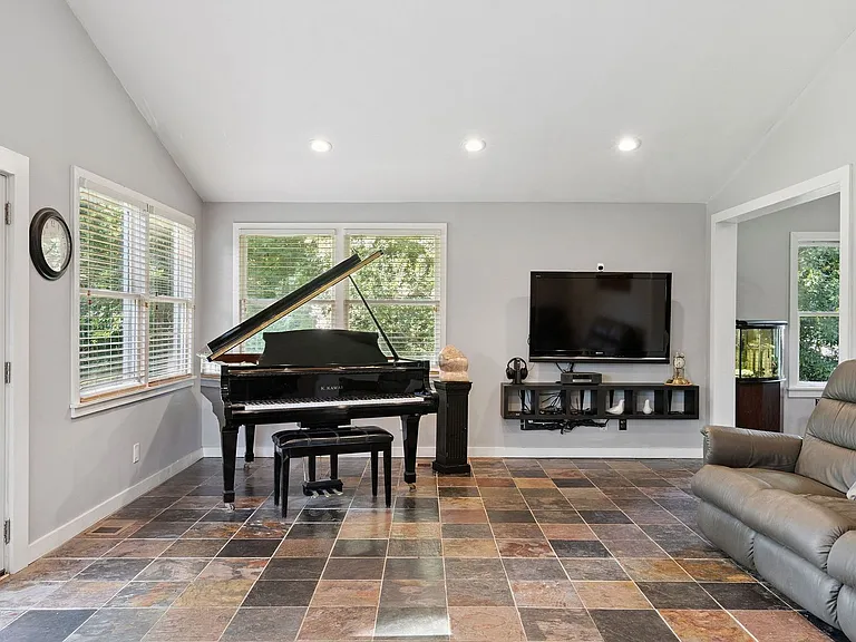 9032 S Harpeth Ct — Photo 32