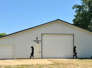 1620 Sioux Trail Rd, Lake Benton, MN 56149