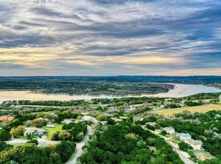 7200 Tradewind View Dr, Jonestown, TX 78645