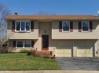 1104 Flowering Tree Ct, Gambrills, MD 21054