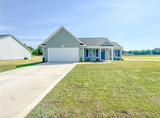 135 Presley St, Raeford, NC 28376