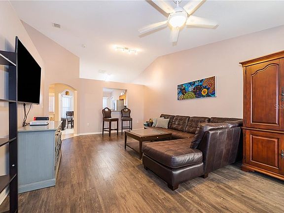 5th image of 3347 Celena Cir