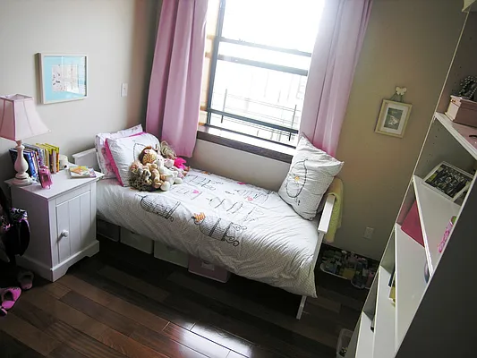 Rented by Corcoran | media 62