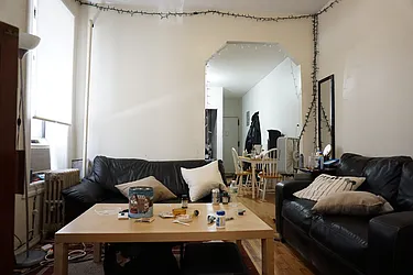 Rented by Rennit Inc.