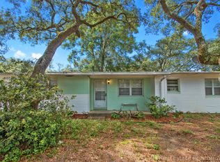 214 Hawthorne Cir, Fort Walton Beach, FL 32547
