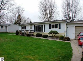 507 Barber St, Ithaca, MI 48847