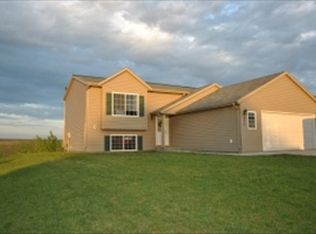 311 Cardinal Pl, Audubon, MN 56511