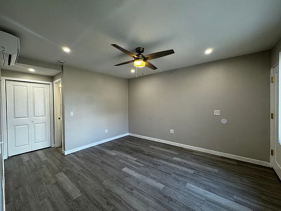 5th image of 3020 Macaulay St #11