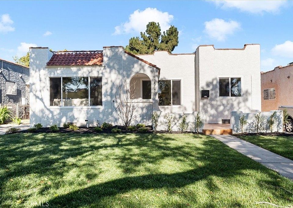 1st image of 3517 W 59th Pl