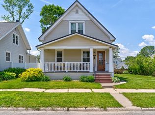 1818 Mallory St SW, Cedar Rapids, IA 52404