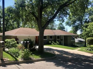 1622 Northwood Dr NE, Rochester, MN 55906