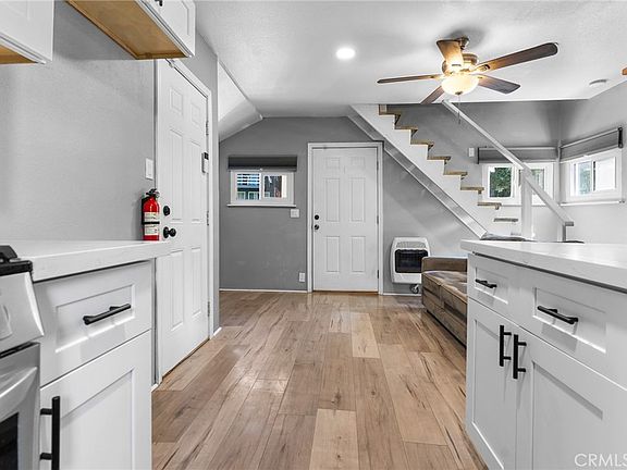 4th image of 22904 Waters Dr