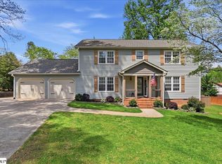 14 Pine View Ter, Taylors, SC 29687