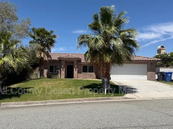 9751 Palm Dr, Desert Hot Springs, CA 92241