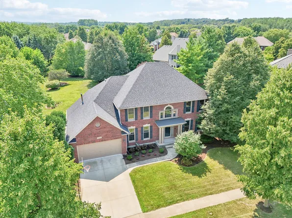 2193 W Thornwood Dr, South Elgin, IL 60177