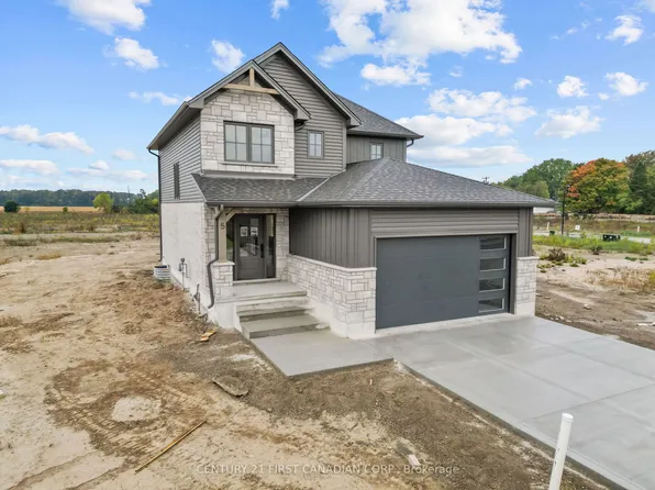 5 Doerr Ct, North Middlesex, ON N0M 1A0