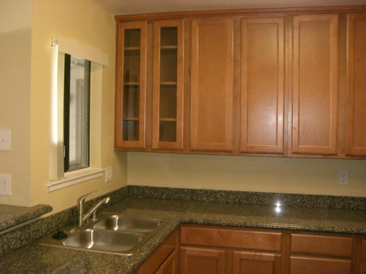 2 bed, 825 sqft, $1,699 — Photo 4