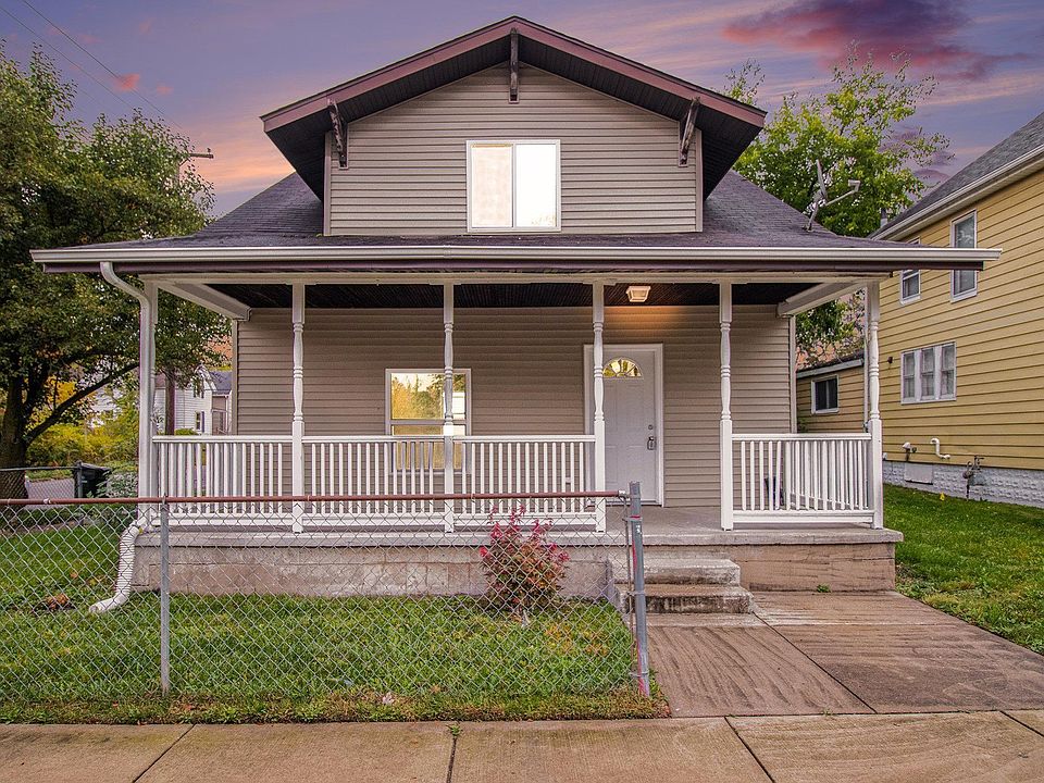 1st image of 752 Diamond Ave