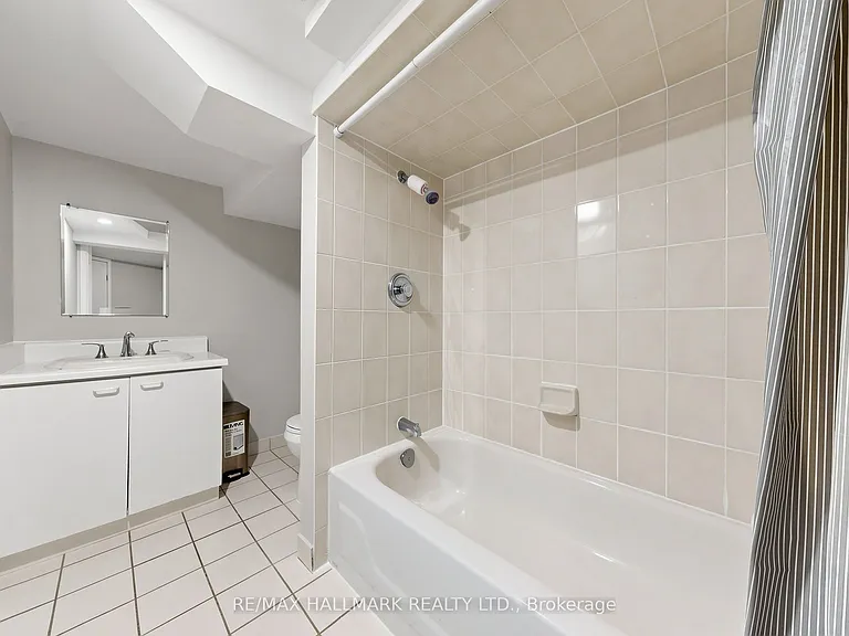 856B Millwood Rd — Photo 21