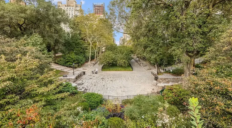 1582 York Avenue 3d In Yorkville Manhattan Streeteasy