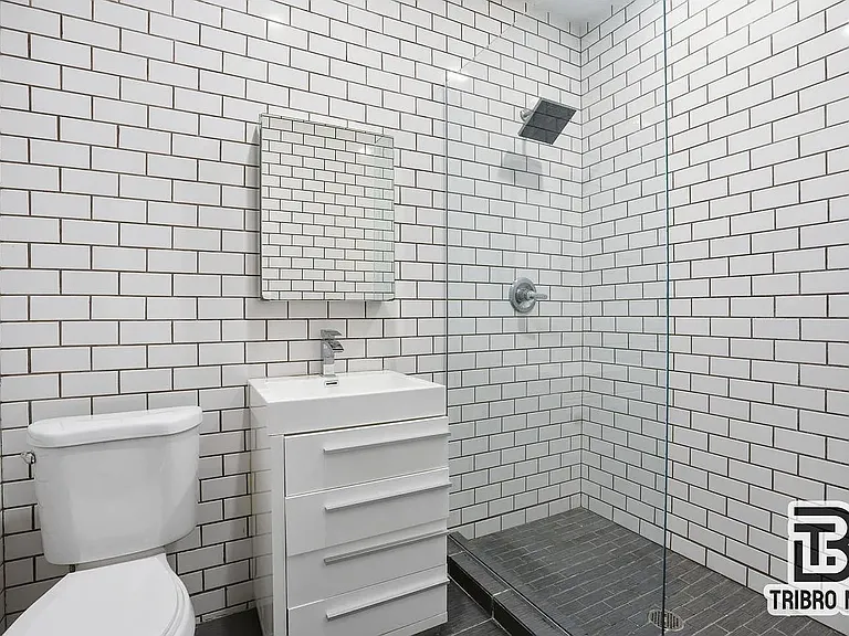 54 Market St #2A — Photo 5