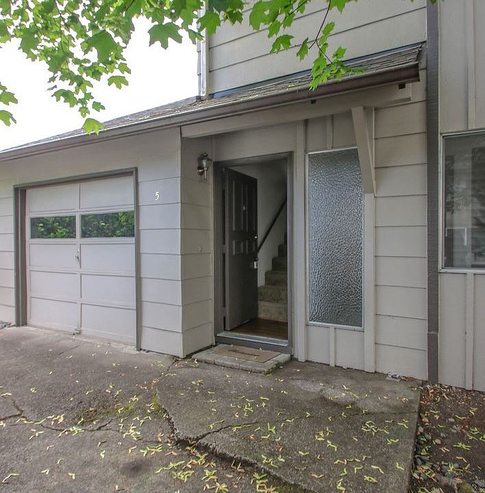 1st image of 2611 Neals Ln APT 5