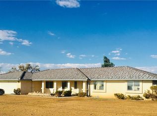 9585 Juniper Rd, Apple Valley, CA 92308