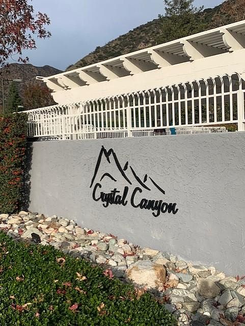 Crystal Canyon Community