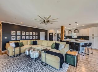 9180 Tokaj Ln, Spring Valley, CA 91977