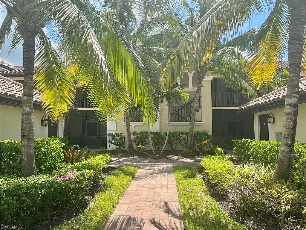 2 bed, 2.0 bath, 1454 sqft, $7,500 — Photo 1
