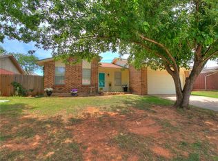 12216 SW 15th Ter, Yukon, OK 73099