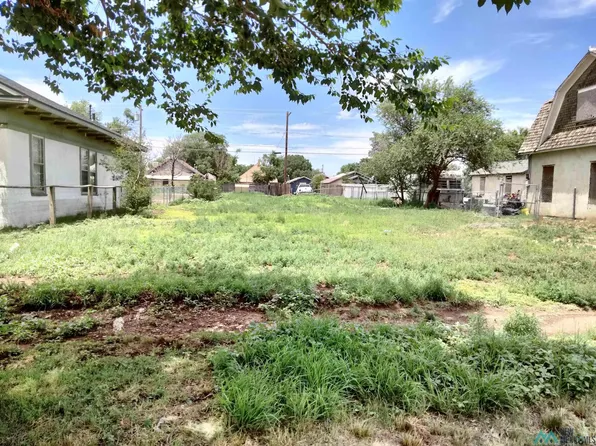 712 Wallace St, Clovis, NM 88101