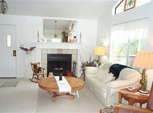 275 Country Club Ln, Napa, CA
