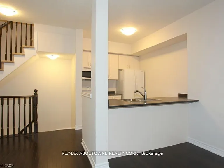 1401 Plains Rd E #104 — Photo 8