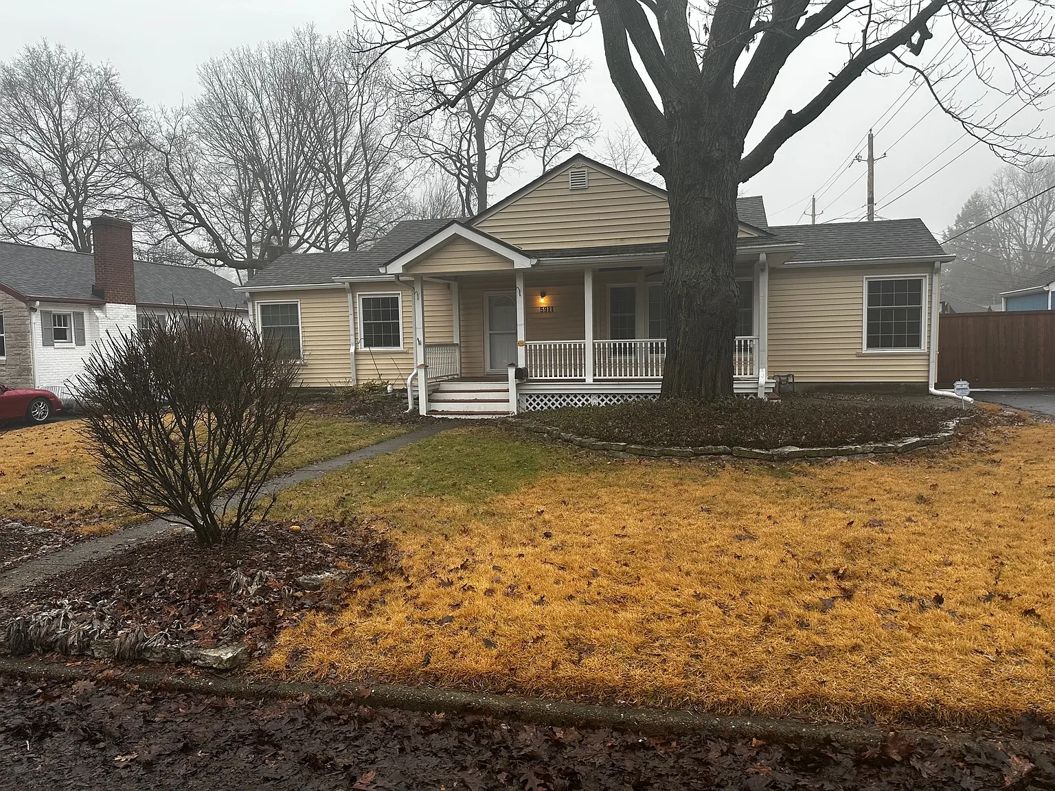 5911 Indianola Ave photo 1