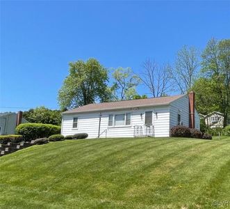 33 Flicksville Rd, Bangor, PA, 18013