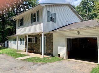 6839 Paint Creek Rd, Scarbro, WV 25917