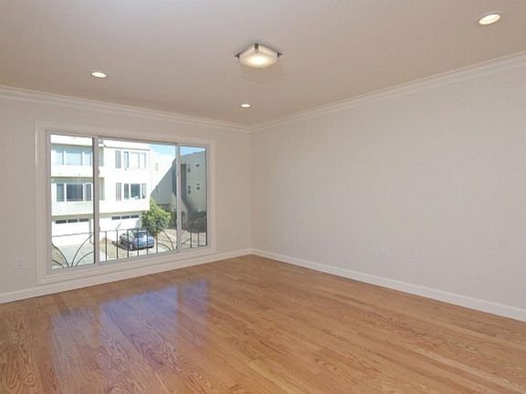 4th image of 41 Barcelona Ave #2