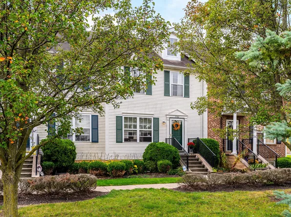 5542 Waldwick, Columbus, OH 43228
