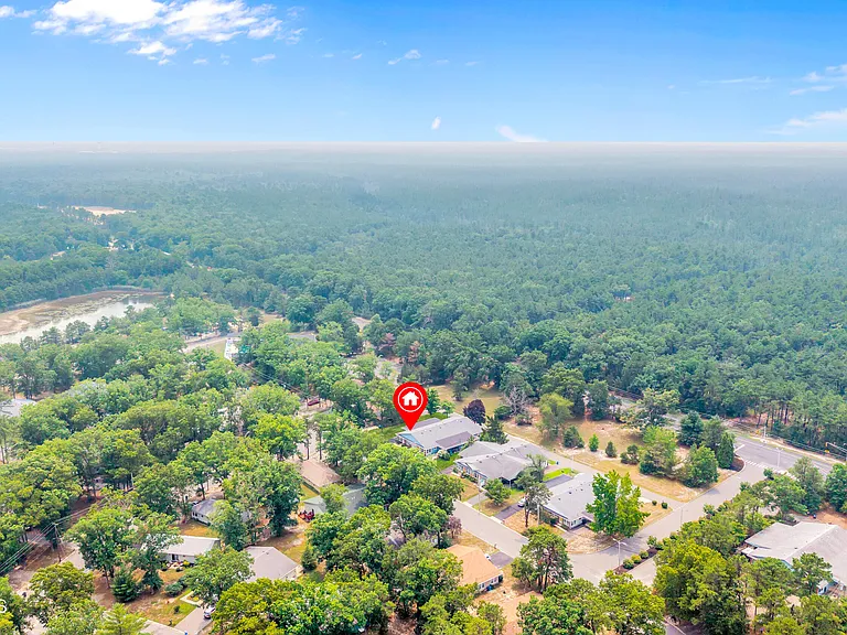 16 Sycamore Access Rd #B — Photo 18