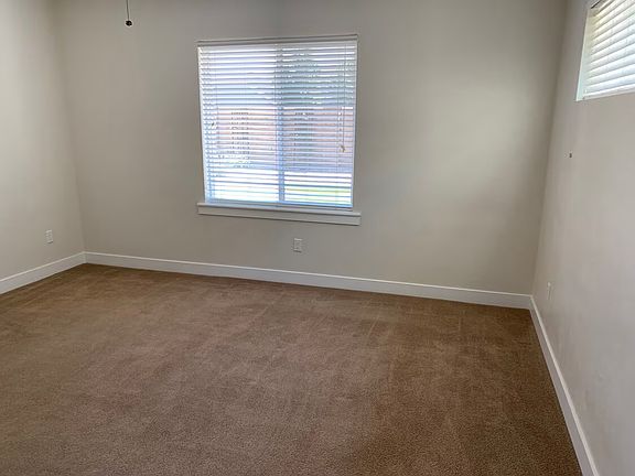 4th image of 11093 S Hampton Way