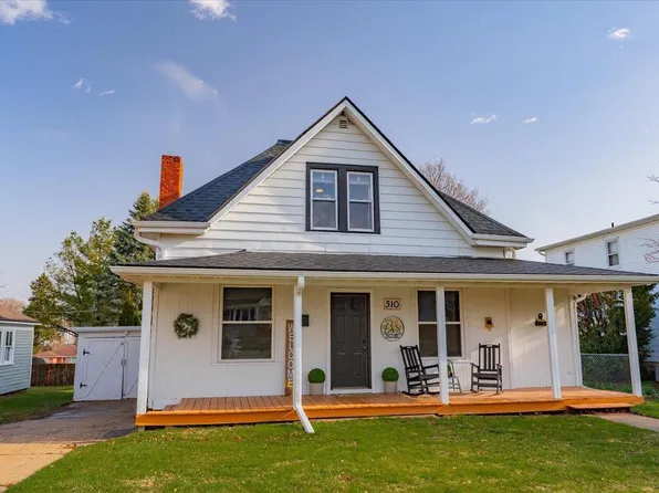 310 West Clarence Street, Dodgeville, WI 53533