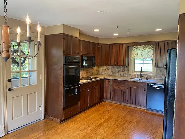 Kitchen-1