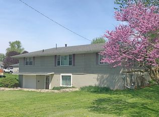 203 W Jackson St, Ohio, IL 61349