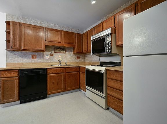 5th image of 1275 E Baldwin Ln