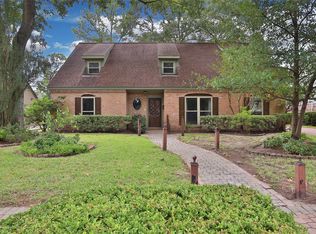 1117 Cheshire Ln, Houston, TX 77018