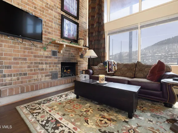 54 Columbine Cir APT 15, Avon, CO 81620